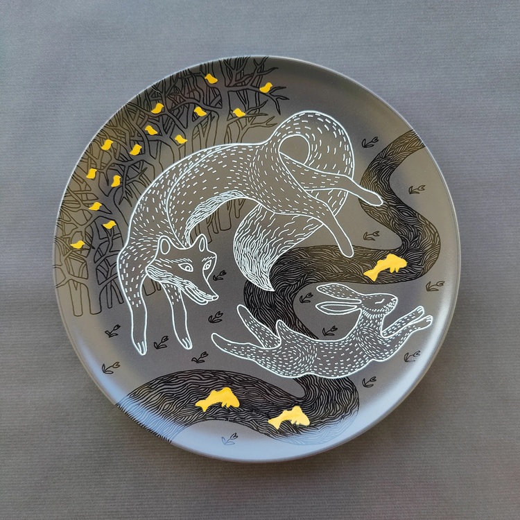 Decorative ceramic plate "Fox and Hare" from the series "The Chase".