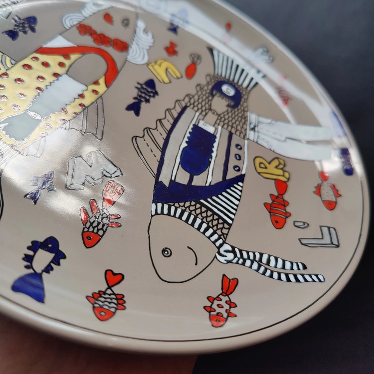 Decorative ceramic plate "L'amour" from the series "Fishdom".
