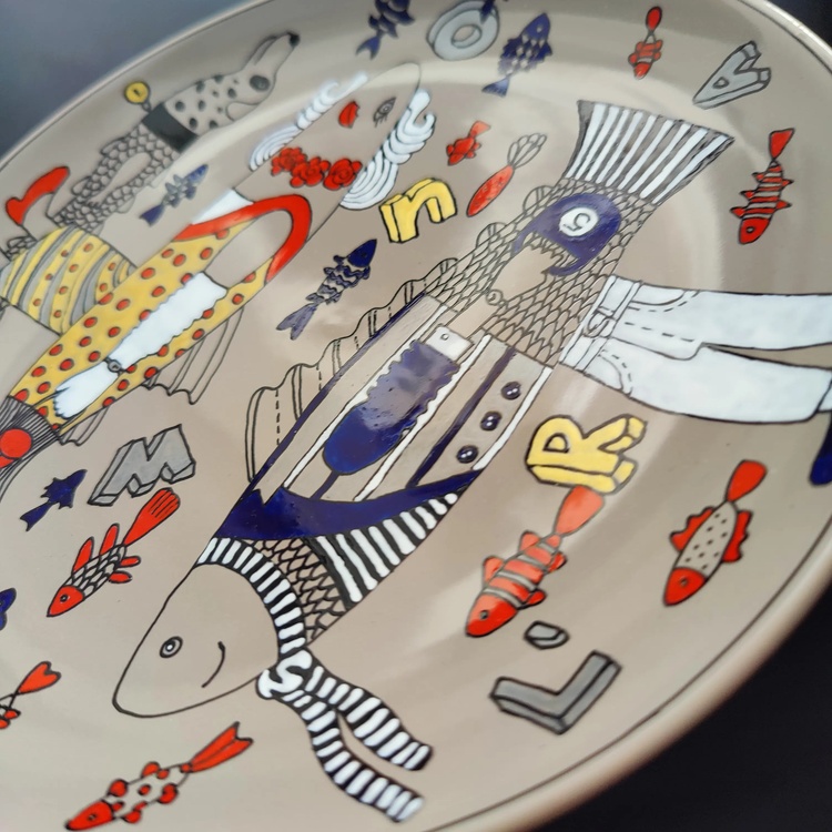 Decorative ceramic plate "L'amour" from the series "Fishdom".
