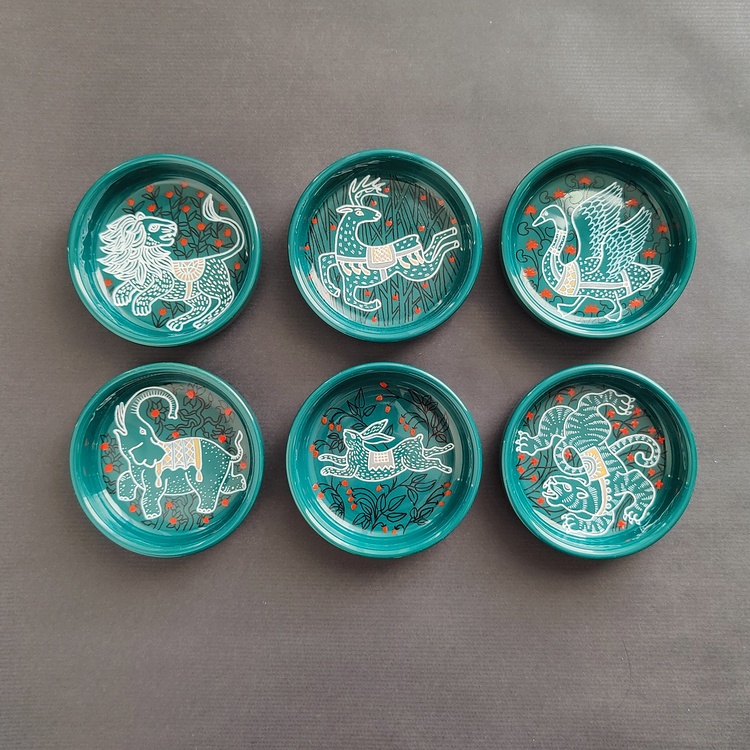 Decorative ceramic small bowl "Hare" from the "The Chase" series