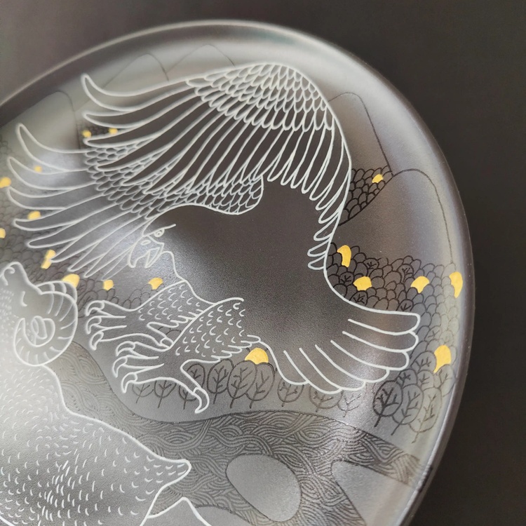 Decorative ceramic plate "Mountain ram and eagle" from the series "The Chase"