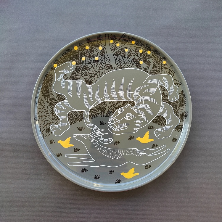 Decorative ceramic plate "Tiger and Deer" from the series "The Chase"