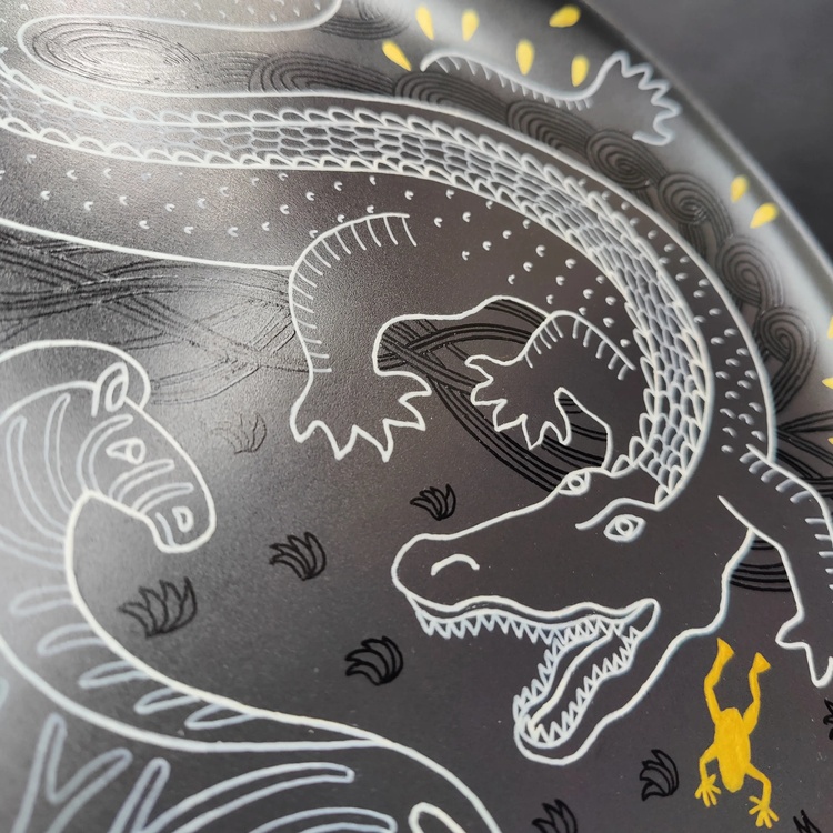 Decorative ceramic plate "Crocodile and Zebra" from the series "The Chase"